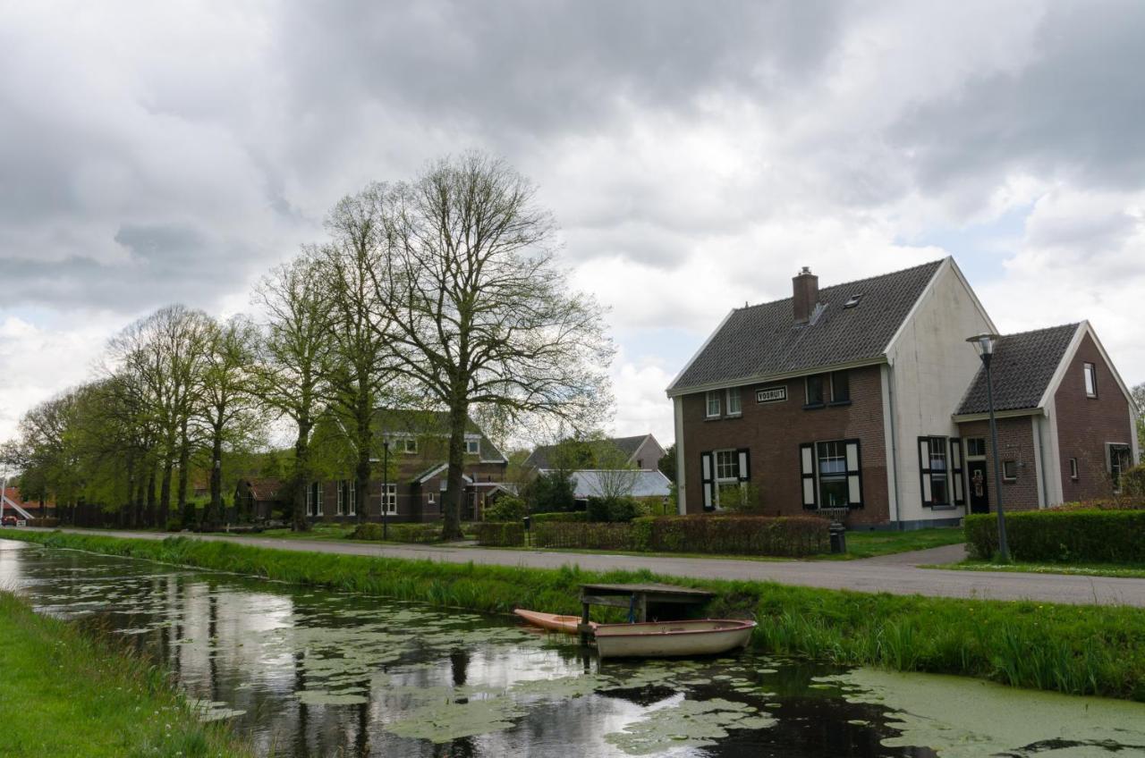 4P Chalet Tolve: Cycling Retreat Near Drents Friese Wold Nature Reserve Oosterwolde  Exterior photo